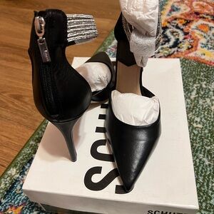 SCHUTZ “Linara” Stilettos